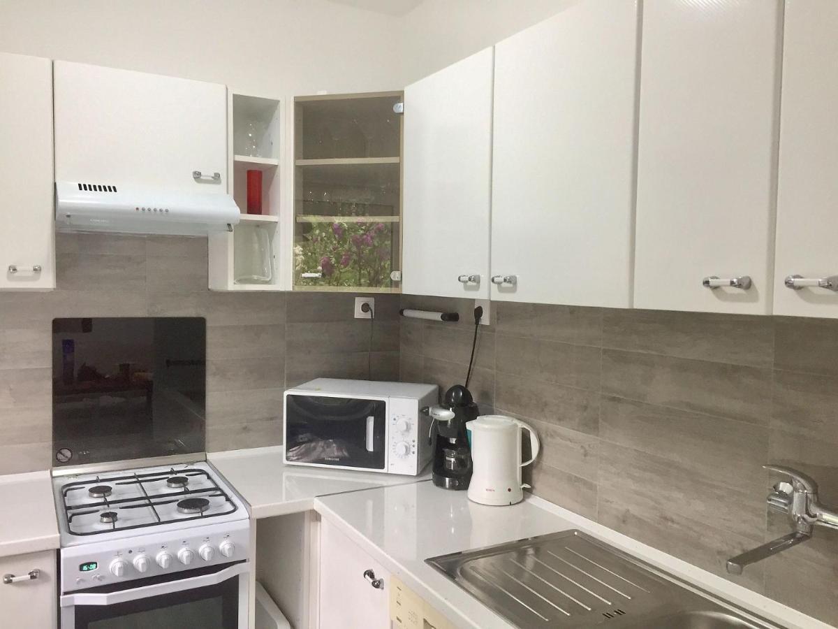 Flair Apartmanhaz Eger Exteriör bild